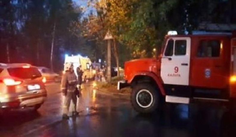 В Калуге сбили 23-летнюю девушку на "зебре"