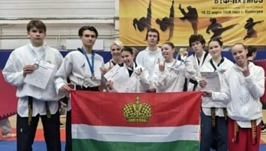 Калужские спортсмены завоевали награды на турнирах ЦФО по тхэквондо