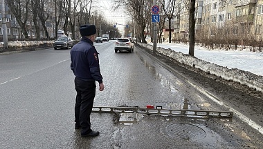 Калужские автоинспекторы выдали 33 предписания за ямы на дорогах с начала года