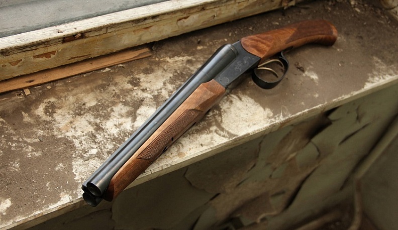 Калужанина будут судить за хранение наркотиков и огнестрельного оружия