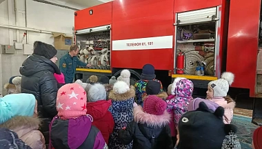 Калужские дошкольники примерили на себя роль спасателей 