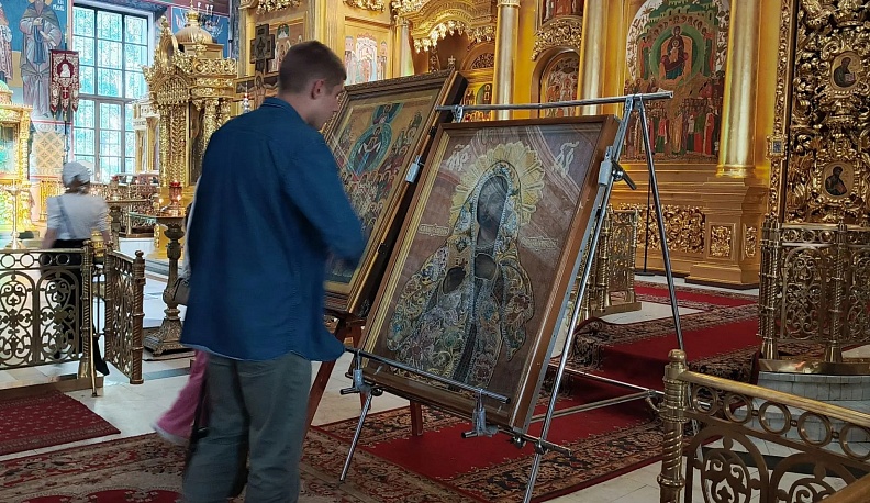 В Калужской области начался традиционный Крестный ход «Помолимся о земле Калужской»
