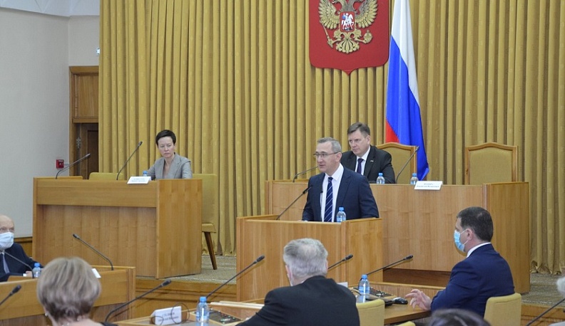 Владислав Шапша: «Ключевыми задачами текущего года станут увеличение реальных доходов людей и снижение уровня бедности»