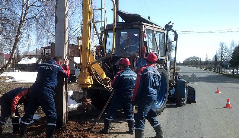 В Бетлице устанавливают новые световые опоры