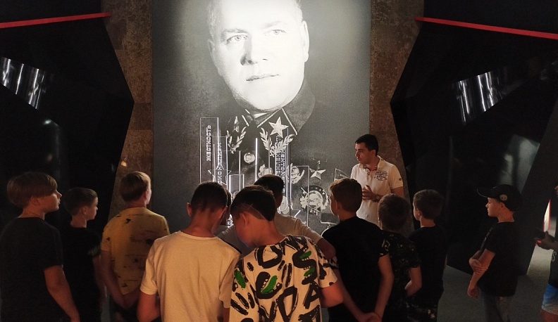 Ферзиковские футболисты посетили музей Жукова в рамках правительственного проекта