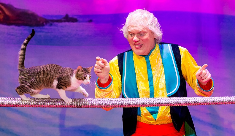 В минувший выходной в Людинове выступил Куклачев со своими животными