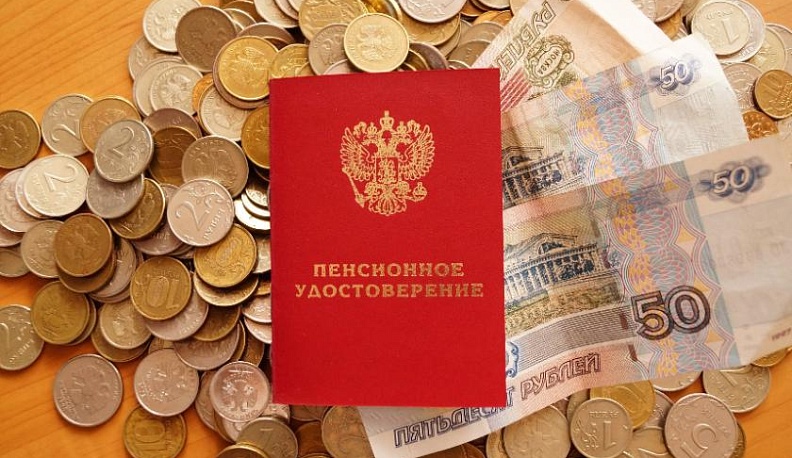 Пенсионный фонд будет продлевать выплаты без заявлений