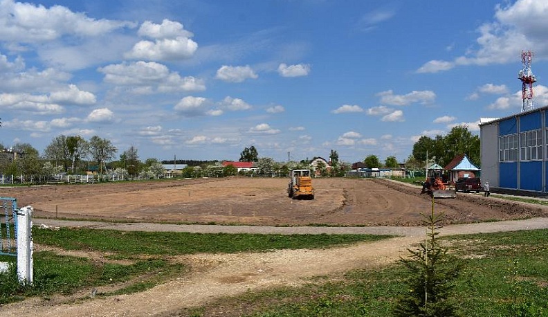 Сроки подгоняют