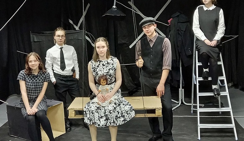 В День народного единства в Калуге открылся фестиваль любительских театров России