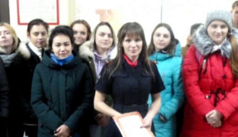 Студенты и полицейские не нашли снюсы в магазинах Кондрова