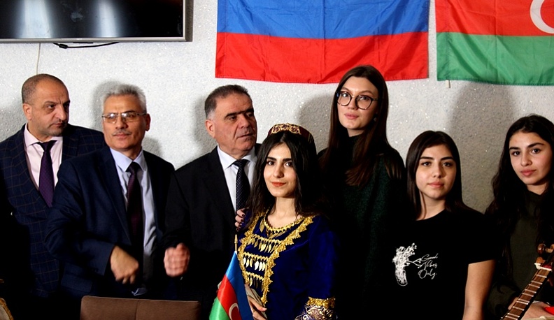 В Калуге прошел литературно-музыкальный вечер, посвященный 880-летию Низами Гянджеви