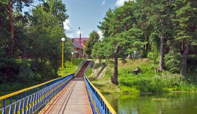 В Юхновском районе продолжается реализация проекта "Формирование комфортной городской среды"