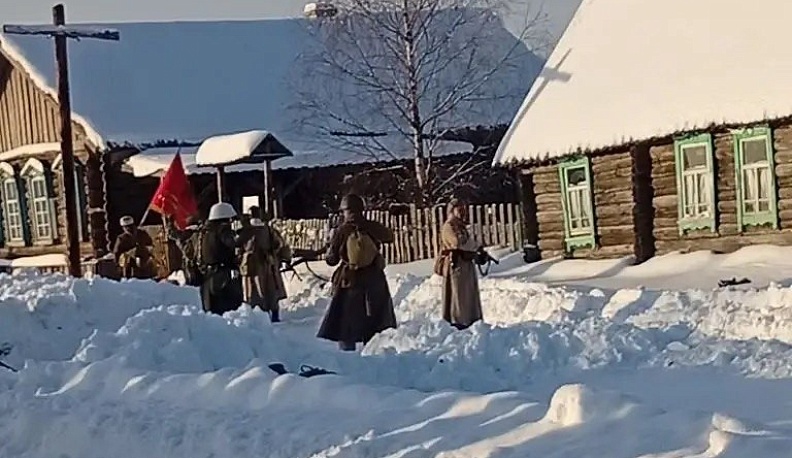 В Медыни прошла реконструкция освобождения города от фашистов