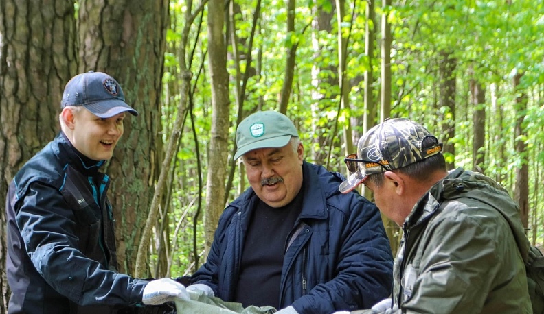 Весной с природных территорий Калужской области вывезли больше 300 мешков мусора