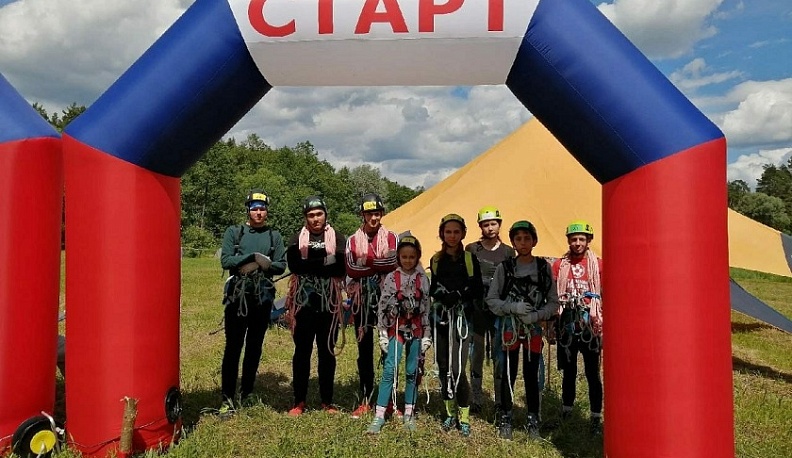 Ферзиковские туристы одержали победу на «Петровских маневрах»