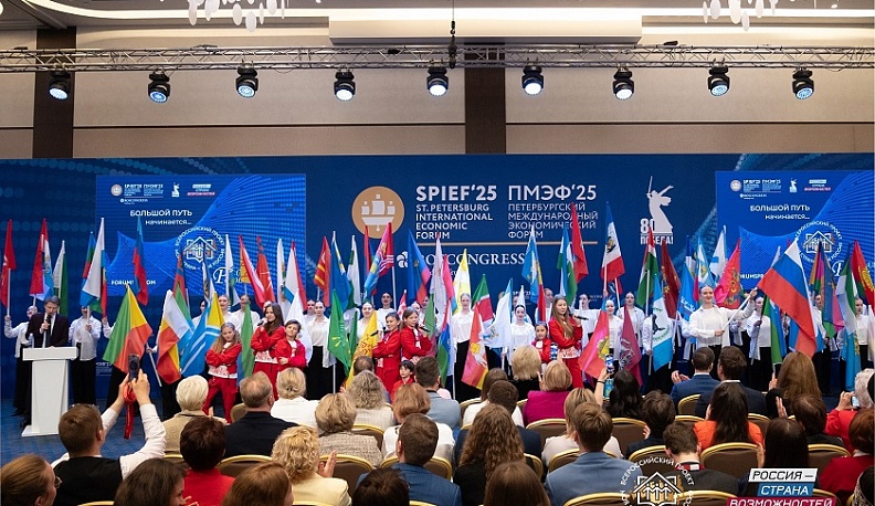 Жители Калужской области присоединяются к конкурсу «Моя страна - моя Россия»