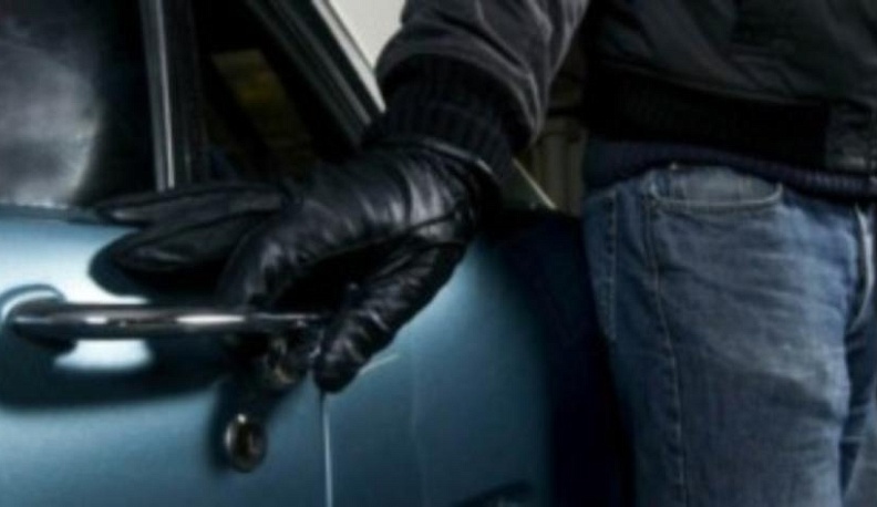 Несовершеннолетний калужанин угнал чужой автомобиль, чтобы разобрать его на запчасти