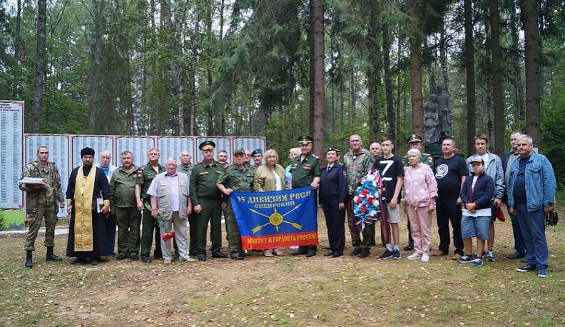 К обелискам судьбы фронтовой ﻿