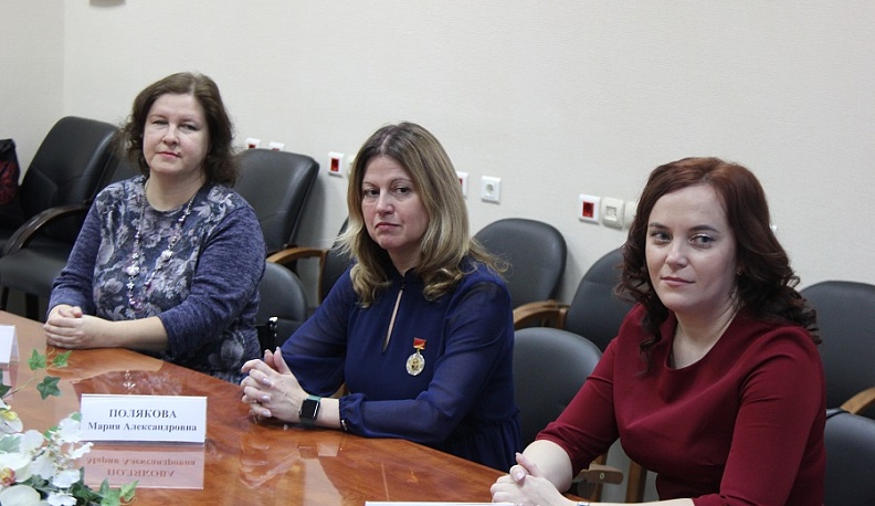 В Калуге наградили участников акции «Учитель – учителю»