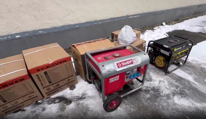 Во все обесточенные деревни Людиновского района доставили генераторы