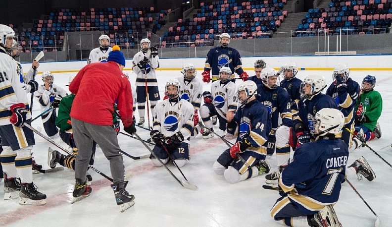 Юные калужские хоккеисты победили в Смоленске