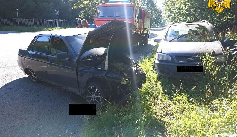 В Обнинске при столкновении «Опеля» и «ВАЗа-2110» пострадали люди