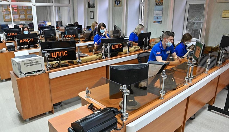 Владислав Шапша познакомился с работой службы 112