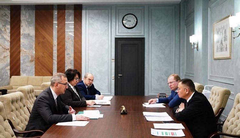 Губернатор сообщил о поддержке Минстроем РФ участия  региона в федеральных программах и проектах