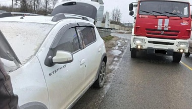 В Балабанове загорелась легковушка