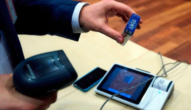 Владислав Шапша поручил оказывать помощь хозяйствующим субъектам при переходе на цифровую маркировку товаров