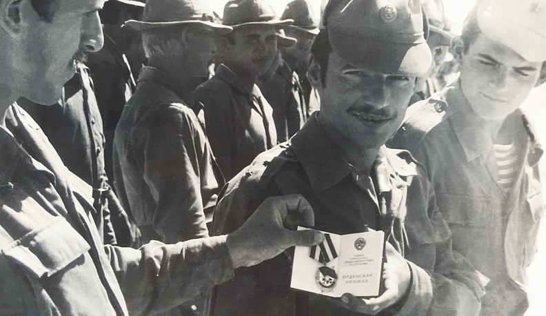 Герои не дождались наград