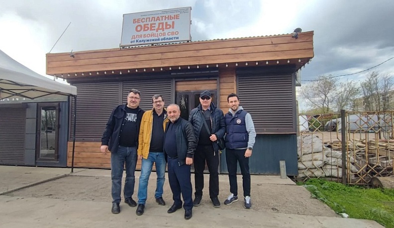 Журналисты Калужской области передали книги и гуманитарный груз для жителей Первомайска 