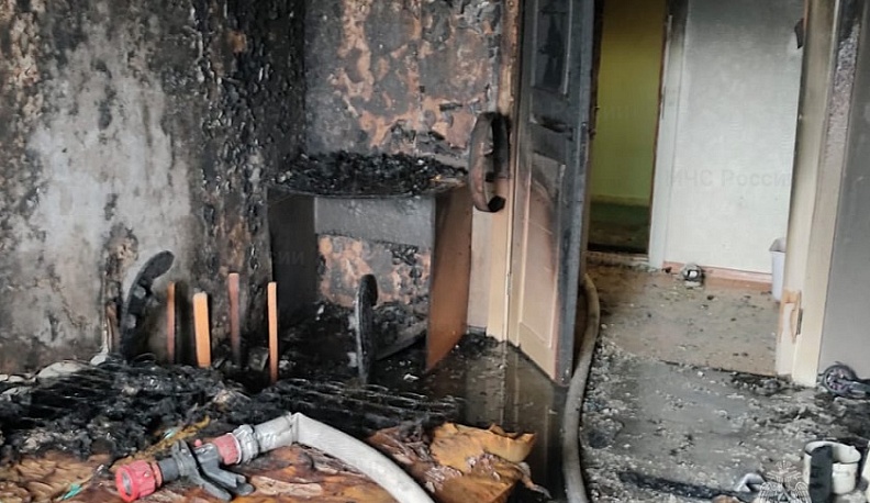 На улице Калужской в Обнинске сгорели две квартиры