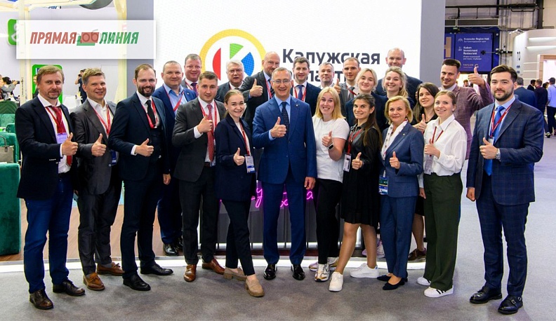 Из Петербурга –  с контрактами!