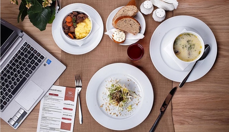 В Калуге предприниматели "пообедали" с журналистами