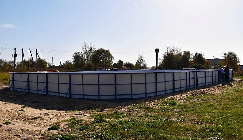 В деревне Войлово Людиновского района появится хоккейная площадка