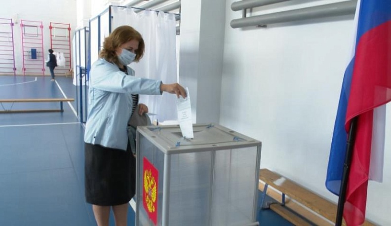 Татьяна Артёмова приняла участие в голосовании по поправкам в Конституцию