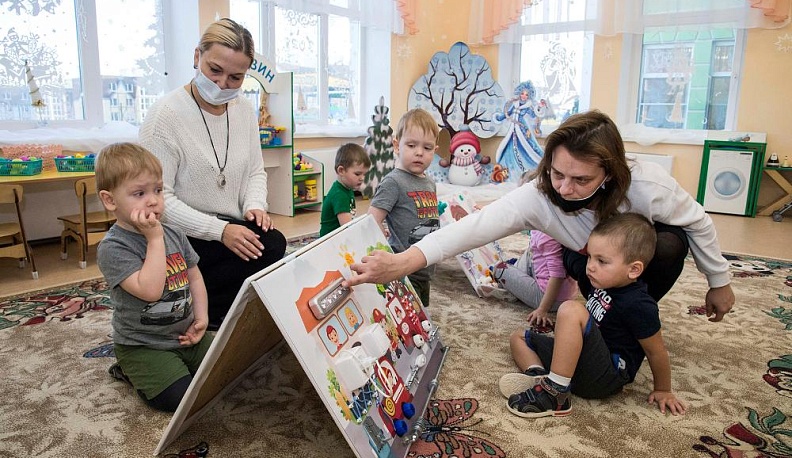 В акварелях творчества