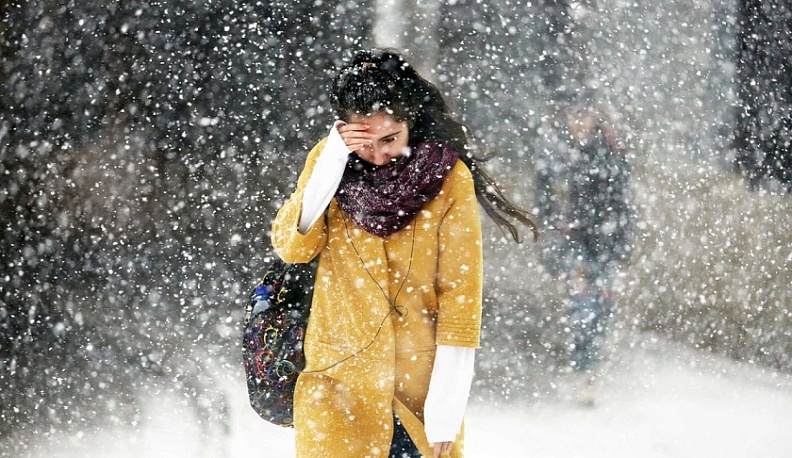 Калугу засыпет мокрым снегом