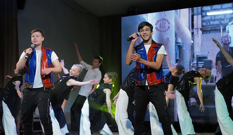 Калужских работников техникумов и колледжей поздравили с профессиональным праздником