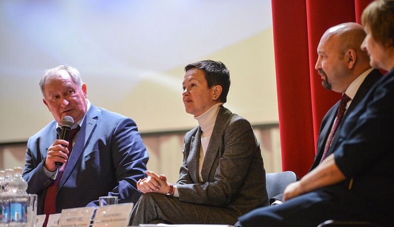 В Спас-Деменском районе подвели социально-экономические итоги 2022 года