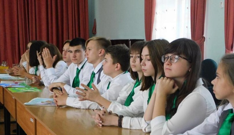   Для полотняно-заводских школьников открылся экологический класс
