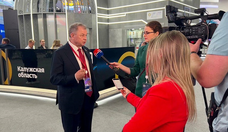 Анатолий Артамонов назвал главные события ПМЭФ-2022