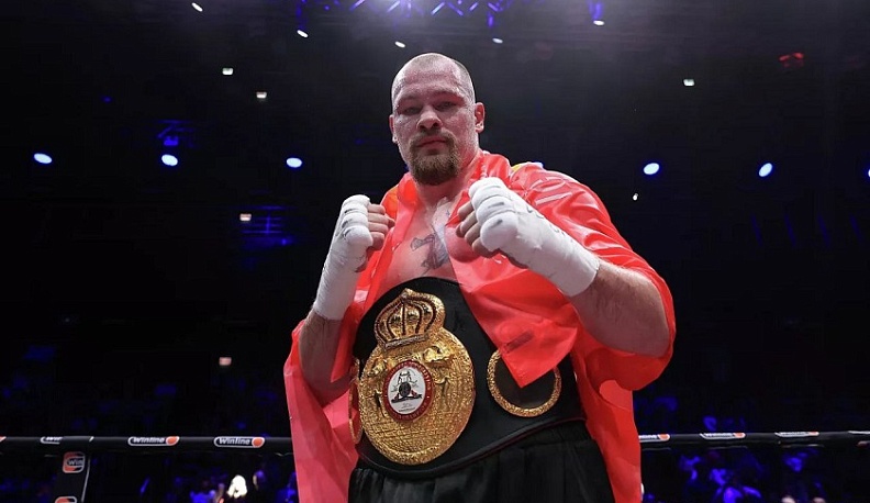 Калужанин стал обладателем WBA Continental Gold