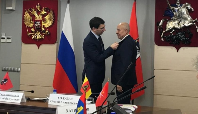 Виктору Бабурину вручили государственную награду 