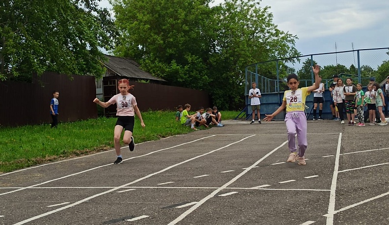 Ферзиковчане приняли участие в молодежном забеге