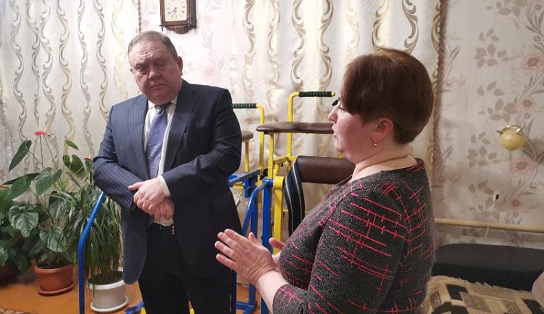 Константин Баранов исполнил желание 16-летнего спасдеменца