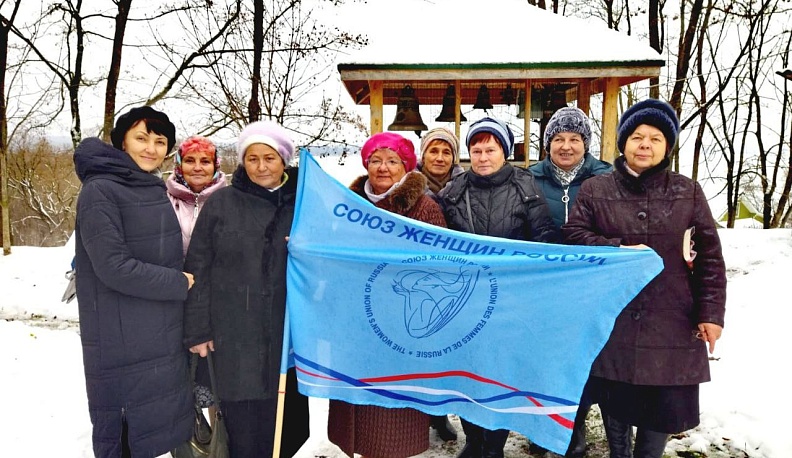 В Думиничском районе накануне Дня матери провели общую молитву за Россию, её народ и воинов