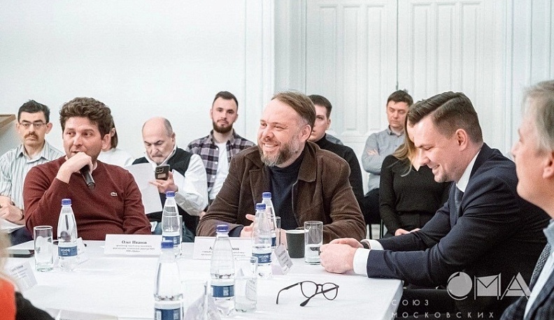 Главный архитектор Калуги провёл в Москве круглый стол об архитектурно-градостроительном облике городов