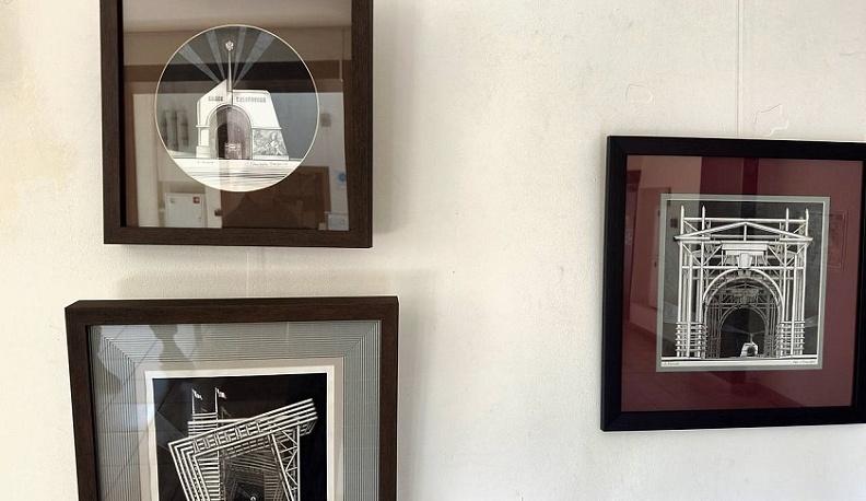 В Доме музыки открылась выставка главного архитектора Калуги Алексея Комова 